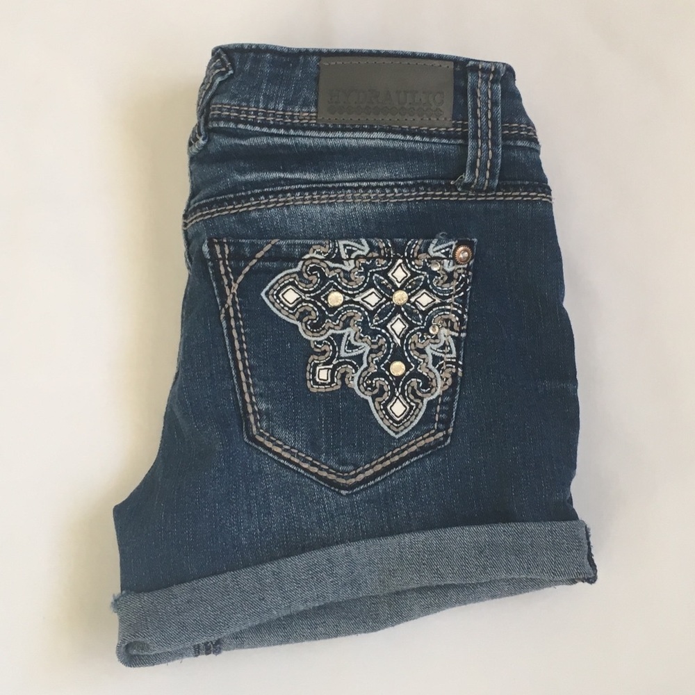 HYDRAULIC BLUE JEWELED CUTOFF JEAN SHORTS SIZE 1/2